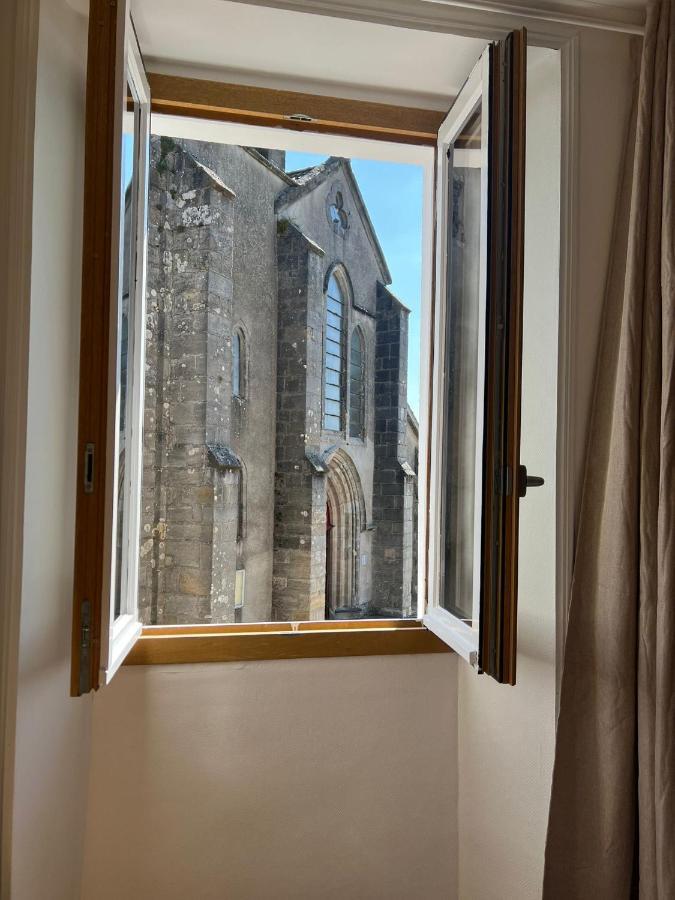 Bed and Breakfast Bien Et Toit Montredon  Екстер'єр фото